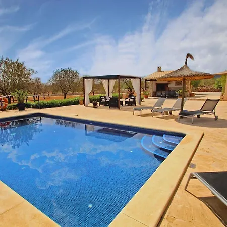 فيلة Finca Ses Figueretes *